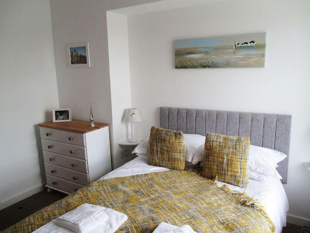 The Bonting Beautiful Three Bed Townhouse Near Harbour And Beach Torquay Luaran gambar